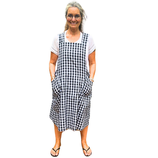 🐦 Cheeky Chirp – Handmade Reversible Crossback Apron with Birdy Blooms & Gingham
