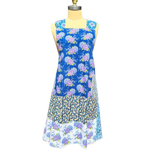 👒 Babooshkas & Bunny Blooms — Handmade Reversible Crossback Apron