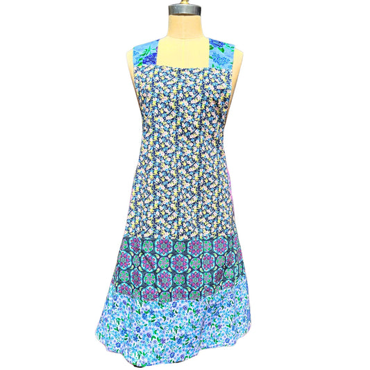 🧵 Floral Rhapsody — Handmade Reversible Crossback Apron